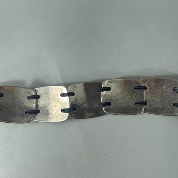 Suzi Roher Canada Blue Leather Silver-tone Metal Stretch Belt, Size Small - Picture 10 of 12